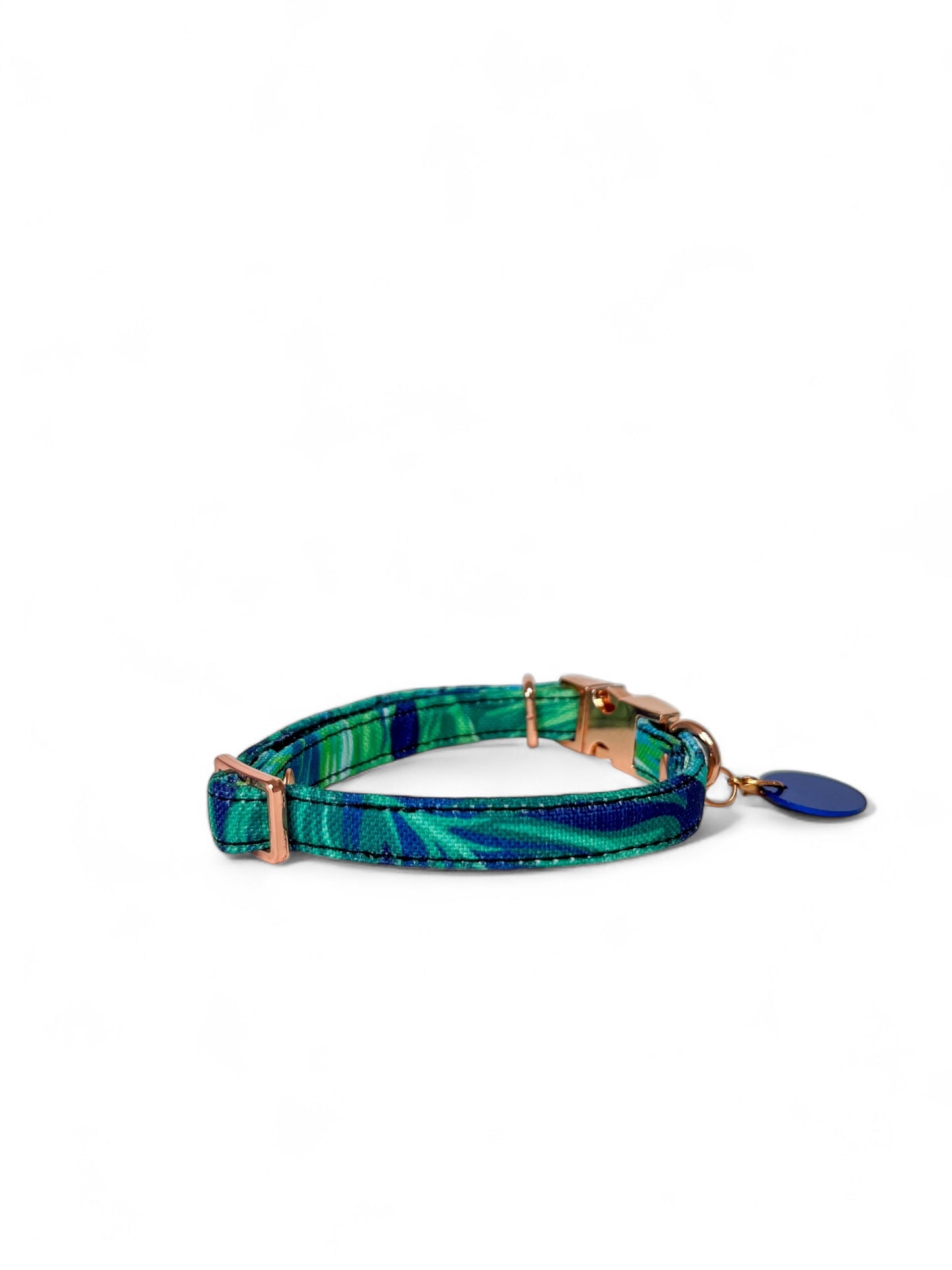 Cat collar with ID tag "jungle"
