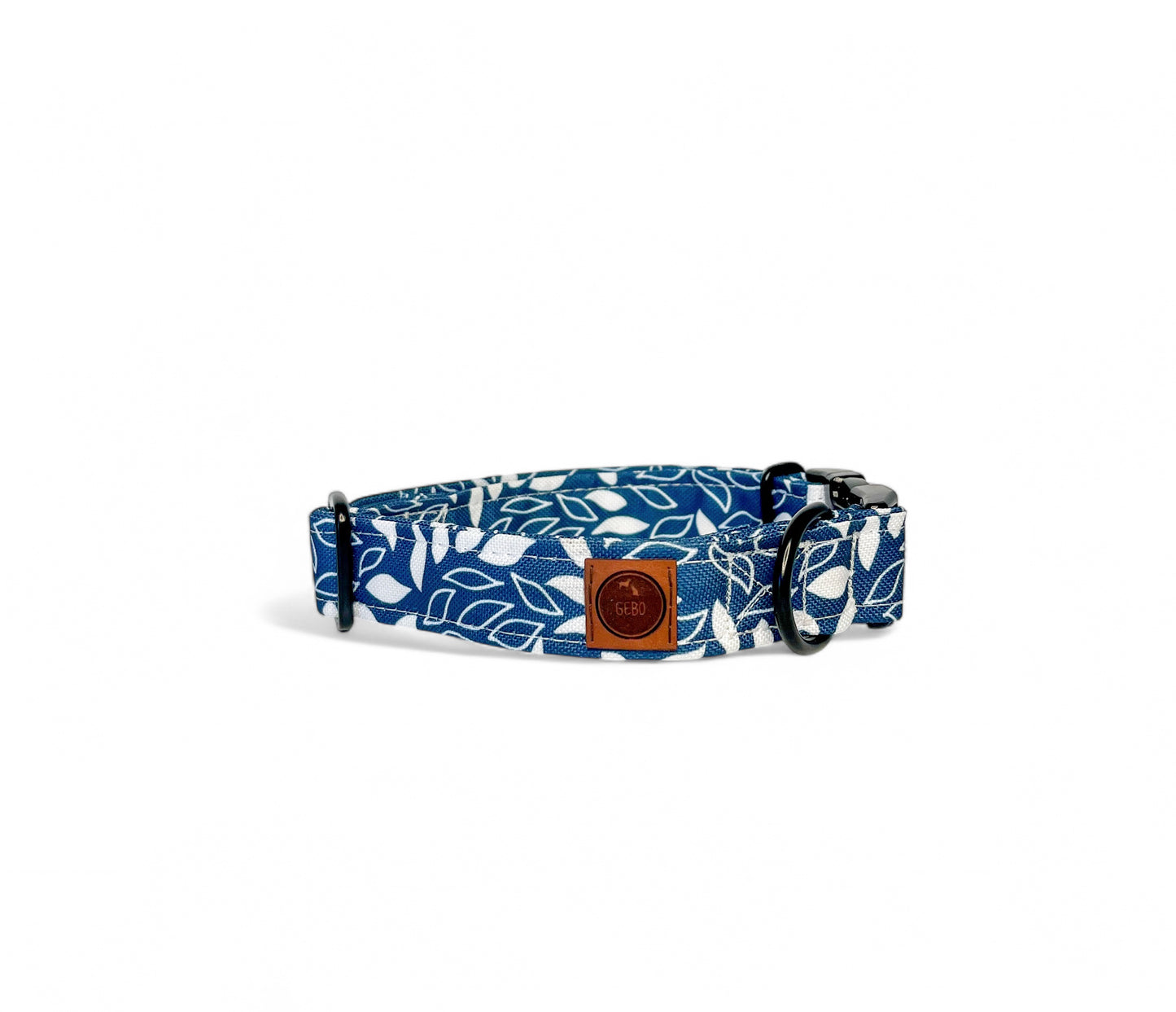 Personalised dog collar "leaves on navy blue"