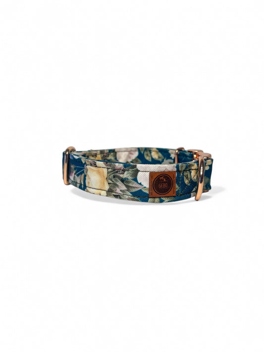 Personalised waterproof fabric collar "rose garden"